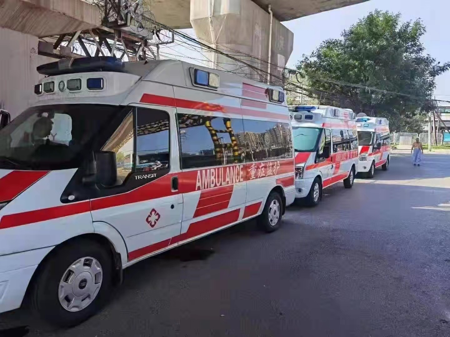 招远市救护车出租
